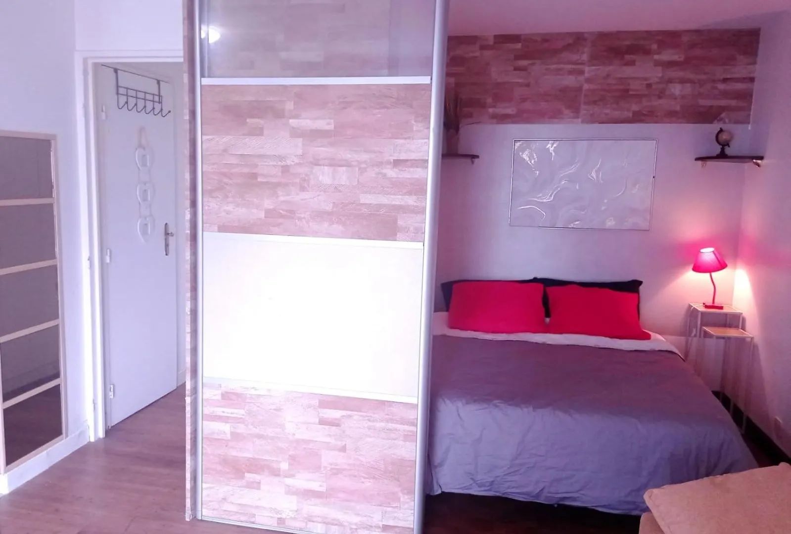 Zain Apartment Paris France